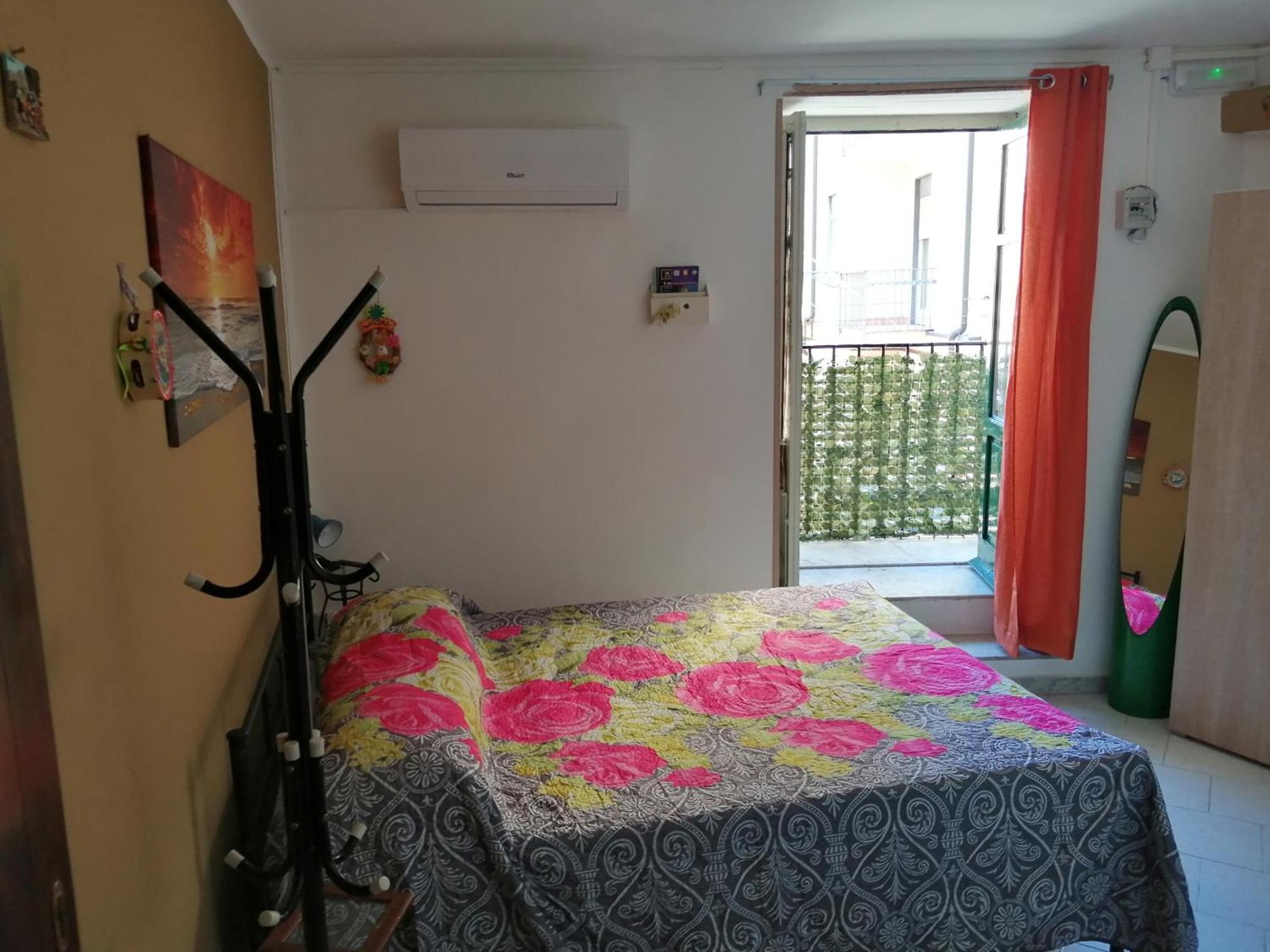 Room Holiday "Al Centro Storico" Palermo Exterior photo